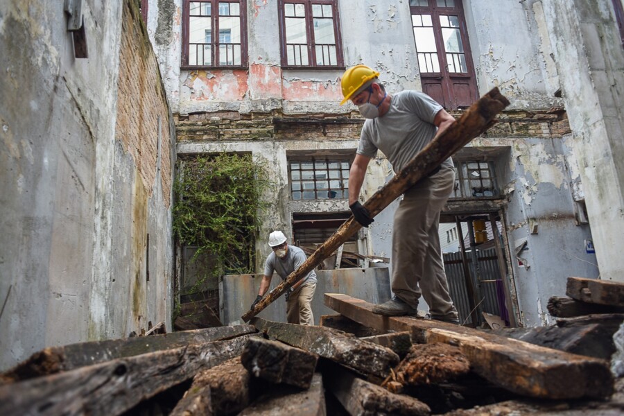 atividades-da-construcao-civil-sao-liberadas-em-porto-alegre-demais-setores-seguem-fechados
