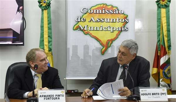 comissao-de-assuntos-municipais-da-al-ouve-presidente-do-sindicato-dos-corretores-de-imoveis-do-rs